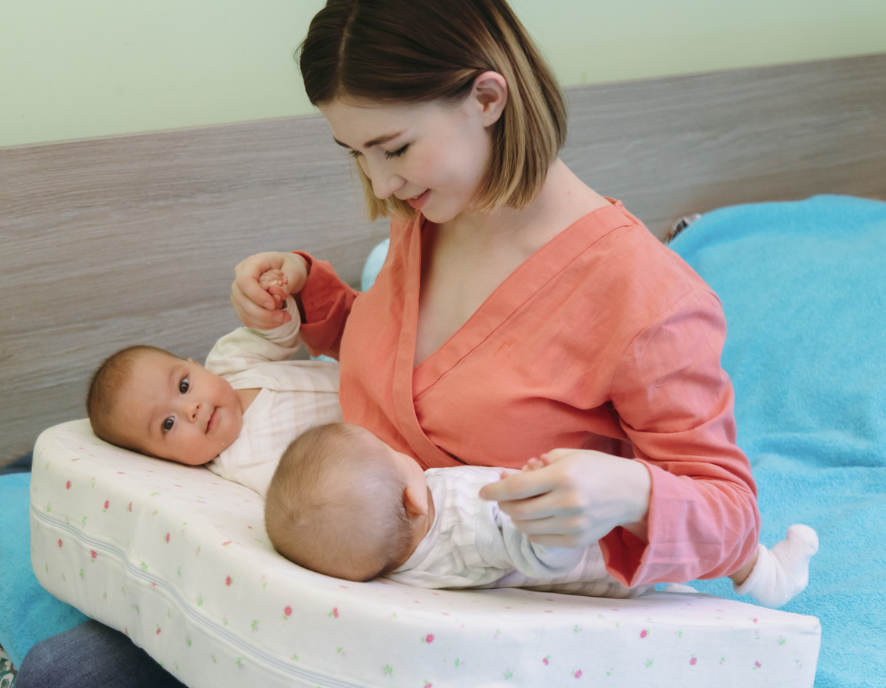 Breastfeeding Twins: Essential Tips for New Moms